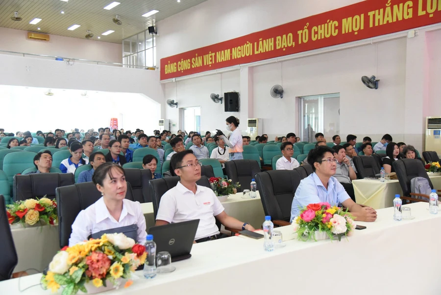 Hội thảo Công nghệ STEM và Giáo dục.