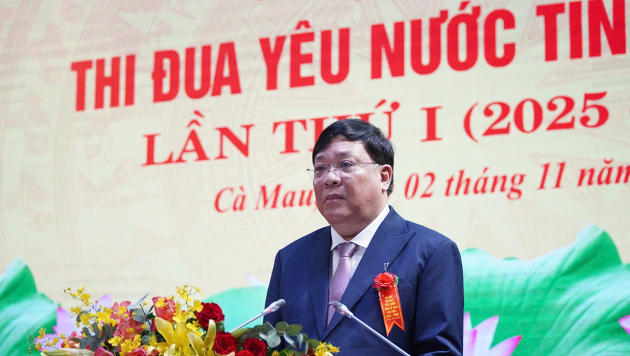 Ông Phạm Thành Ngại, Chủ tịch UBND tỉnh Cà Mau phát biểu khai mạc Đại hội. gen-h-thi-dua-yeu-nuoc-4.jpg