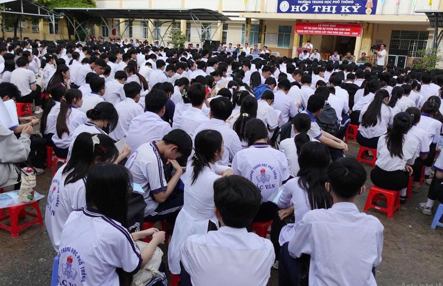 Thí sinh tham gia kỳ thi chọn vào đội tuyển học sinh giỏi.