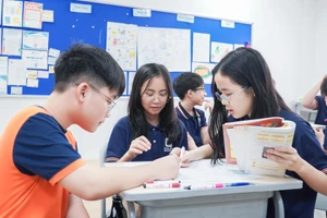 Tất cả trường tiểu học tại Hà Nội đã triển khai dạy học 2 buổi/ngày.