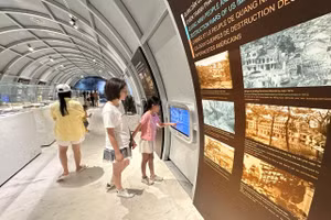 Bên trong Bảo tàng Quảng Ninh.