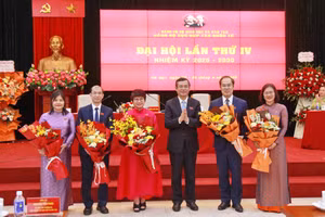 Ban chấp hành Đảng bộ Cục Hợp tác quốc tế, khoá IV, nhiệm kỳ 2025-2030 ra mắt Đại hội.