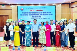 Các đại biểu dự hội thảo.
