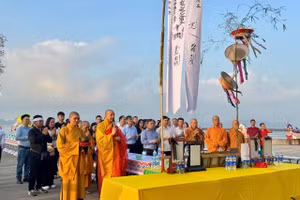 Lễ cầu siêu được tổ chức ngày 28/7.