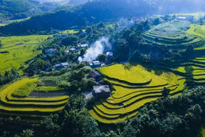 Một góc bản làng ở huyện miền núi Tiên Yên (cũ).