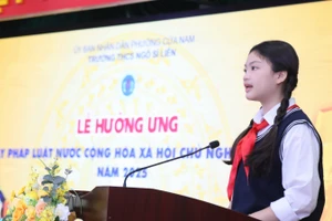 Nguyễn Bảo Phương, học sinh lớp 6A5, Trường THCS Ngô Sĩ Liên phát biểu hưởng ứng.