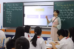 Công nghệ trở thành không gian làm việc và giảng dạy của giáo viên.