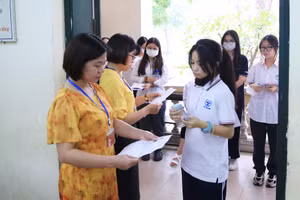 Học sinh Hà Nội dự kỳ thi vào lớp 10 năm 2024.