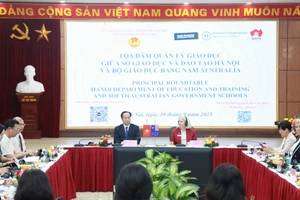 Hà Nội và Nam Australia chia sẻ kinh nghiệm chuyển đổi số trong giáo dục