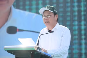 Thứ trưởng Bộ Nông nghiệp và Môi trường Lê Công Thành Phát biểu tại buổi lễ.