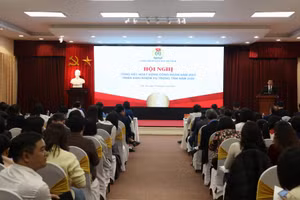 Quang cảnh hội nghị.