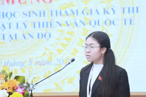 Vũ Nguyên Nguyên là thí sinh nữ duy nhất đoạt huy chương Vàng tại IOAA 2025.