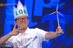 Trần Võ Gia Bảo, học sinh Trường THPT chuyên Lê Quý Đôn - Đông Hải, Khánh Hòa.