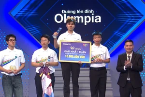 Nguyễn Anh Tú giành vòng nguyệt quế đầu tiên của Olympia năm thứ 26.