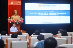 Quang cảnh hội nghị.