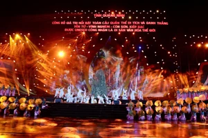 Tiết mục nghệ thuật tại chương trình Công bố giá trị toàn cầu Di sản Yên Tử - Vĩnh Nghiêm - Côn Sơn, Kiếp Bạc.