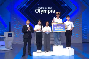 Đỗ Đường Minh Quân giành vòng nguyệt quế.