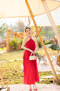 ngoc-trinh-2.jpg