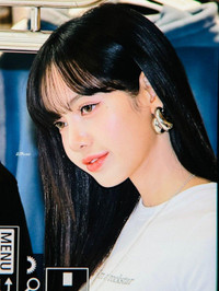 Lisa 5.jpg