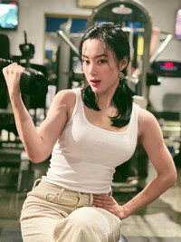 angela-phuong-trinh-012.jpg