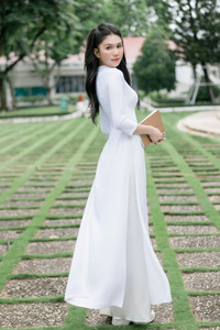 ngoc-trinh-4.jpg