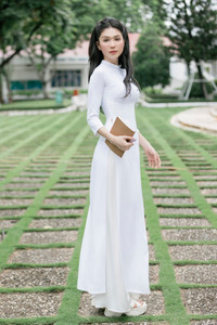 ngoc-trinh-2.jpg