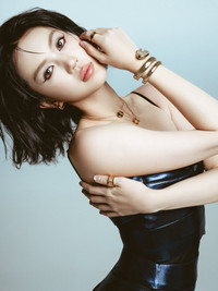 ngoc-trinh-1.jpg