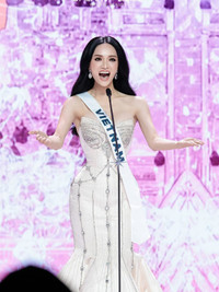 miss-universe-vietnam-4.jpg