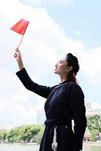 luong-thuy-linh-4.jpg