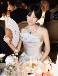 song-hye-kyo-1.png