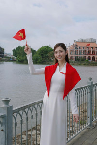 luong-thuy-linh-3.jpg