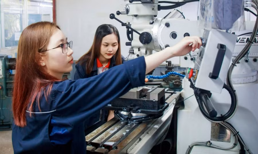 Phòng thực hành tại Trường Đại học Công Thương TPHCM. Ảnh: V.Vũ