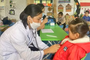 Trường học Lạng Sơn chủ động cho học sinh nghỉ nếu nhiệt độ xuống thấp