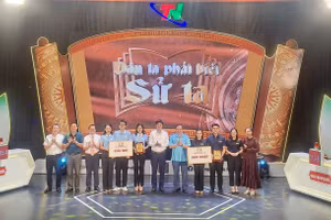 Mở màn gameshow "Dân ta phải biết sử ta" mùa thứ 5