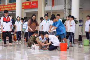 Trường THPT Chuyên Thái Nguyên thúc đẩy các hoạt động STEM, nghiên cứu khoa học kỹ thuật.