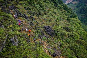 Đường đến Cộp My.