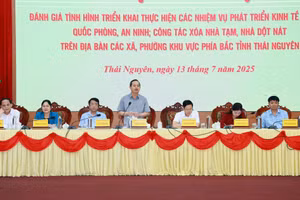 Lãnh đạo tỉnh Thái Nguyên tham dự Hội nghị.