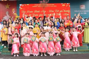 Giao lưu văn hóa Việt - Hàn giữa Trường TH&THCS 915 Gia Sàng và Trường Đại học Thành phố Seoul, Hàn Quốc.