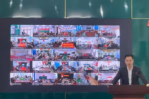 Ông Lưu Ngọc Trung, Phó Trưởng Ban Tuyên giáo và Dân vận Tỉnh ủy Thái Nguyên triển khai nội dung tại hội nghị. 