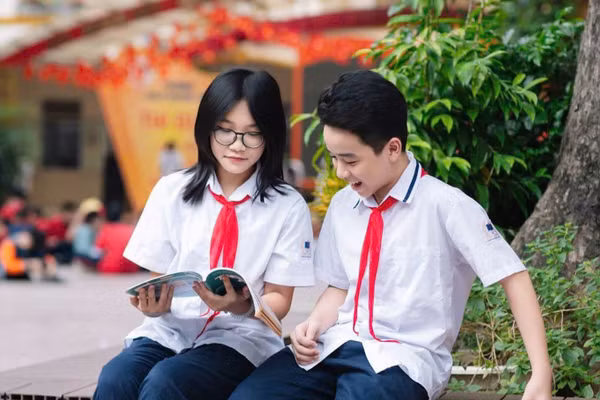 Học sinh Trường THCS Hoàng Liệt, phường Hoàng Liệt, Hà Nội. 
