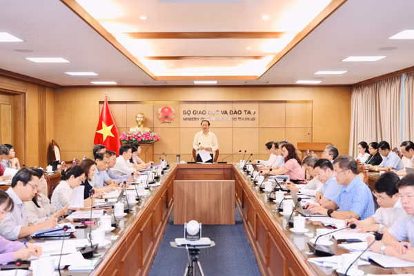Từng bước khắc phục tình trạng trường học quy mô nhỏ và phân tán