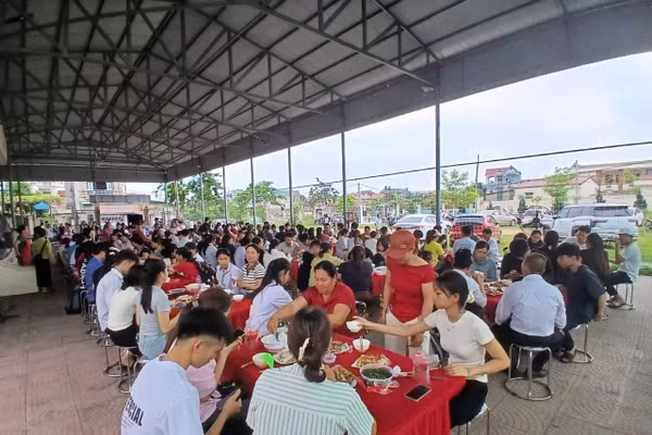 Thí sinh ở xa dự thi tốt nghiệp THPT 2026 trên địa bàn xã Cổ Đô được phục vụ chỗ ăn ở miễn phí.