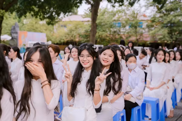 Học sinh Trường THPT Sóc Sơn (Hà Nội). Ảnh: Đình Tuệ. 