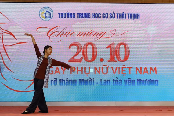 Nhiều hoạt động ý nghĩa để chào mừng ngày 20/10 được thầy trò Trường THCS Thái Thịnh hưởng ứng.