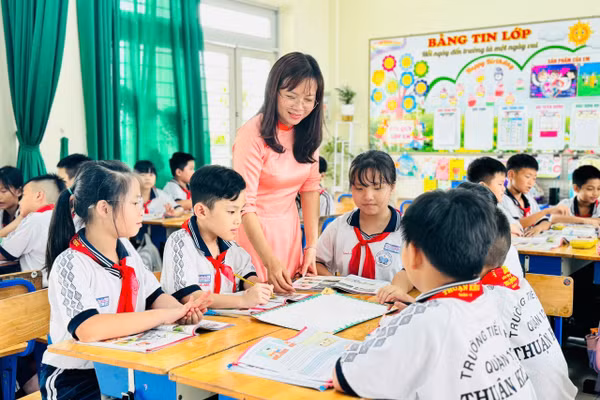 Hoạt động học tập tại Trường Tiểu học Thuận Kiều (phường Đông Hưng Thuận, TPHCM). Ảnh: MA.