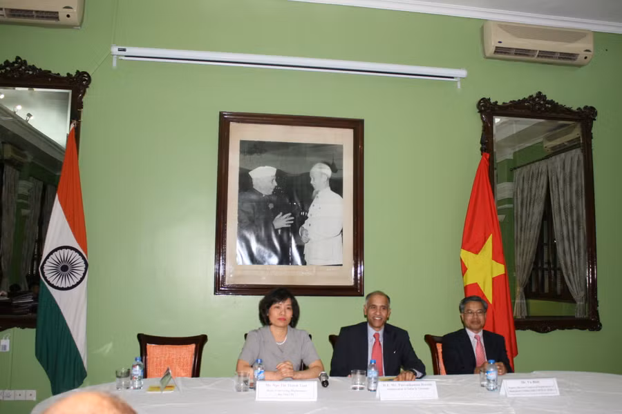 Buổi họp báo về sự kiện Ngày hội Quốc tế Yoga tại Việt Nam
