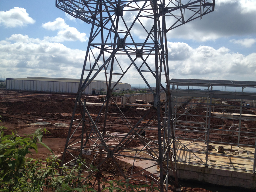 Những cột điện cao thế liệu có mang lại nguồn hỗ trợ "quá khủng" cho nhà máy điện phân nhôm Đắk Nông Những cột điện cao thế liệu có mang lại nguồn hỗ trợ "quá khủng" cho nhà máy điện phân nhôm Đắk Nông