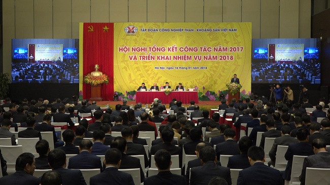 Hội nghị tổng kết công tác năm 2017 và triển khai nhiệm vụ năm 2018 của TKV Hội nghị tổng kết công tác năm 2017 và triển khai nhiệm vụ năm 2018 của TKV