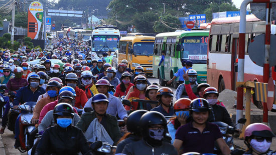 Sự việc khiến tình trạng giao thông qua khu vực bị ùn tắc Sự việc khiến tình trạng giao thông qua khu vực bị ùn tắc