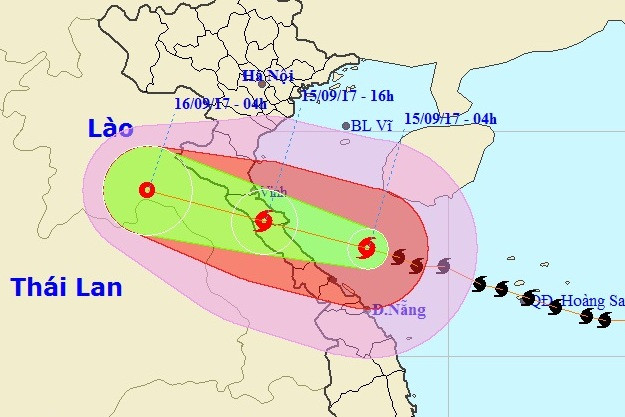 Bão giật cấp 15, cách Đèo Ngang khoảng 120km